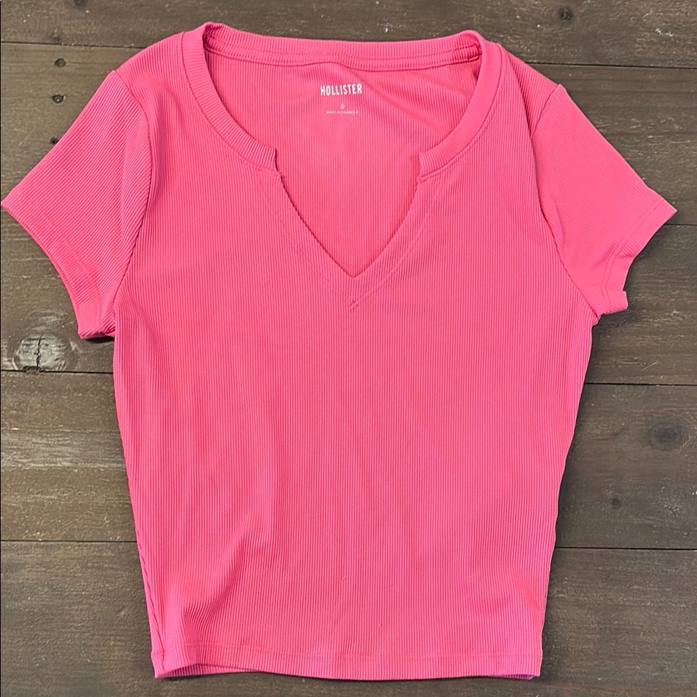 Hollister Pink Crop Fitted T-Shirt